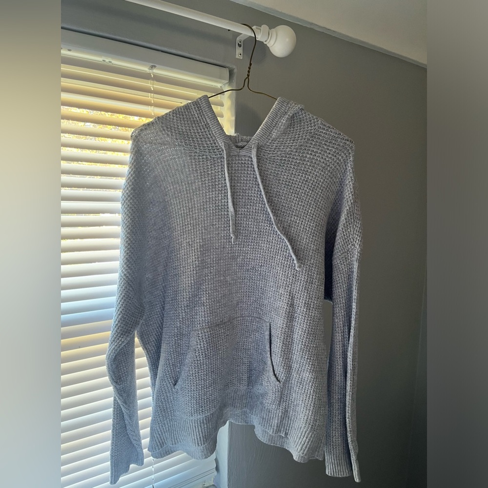 Women’s Aerie Knit Hoodie size Small